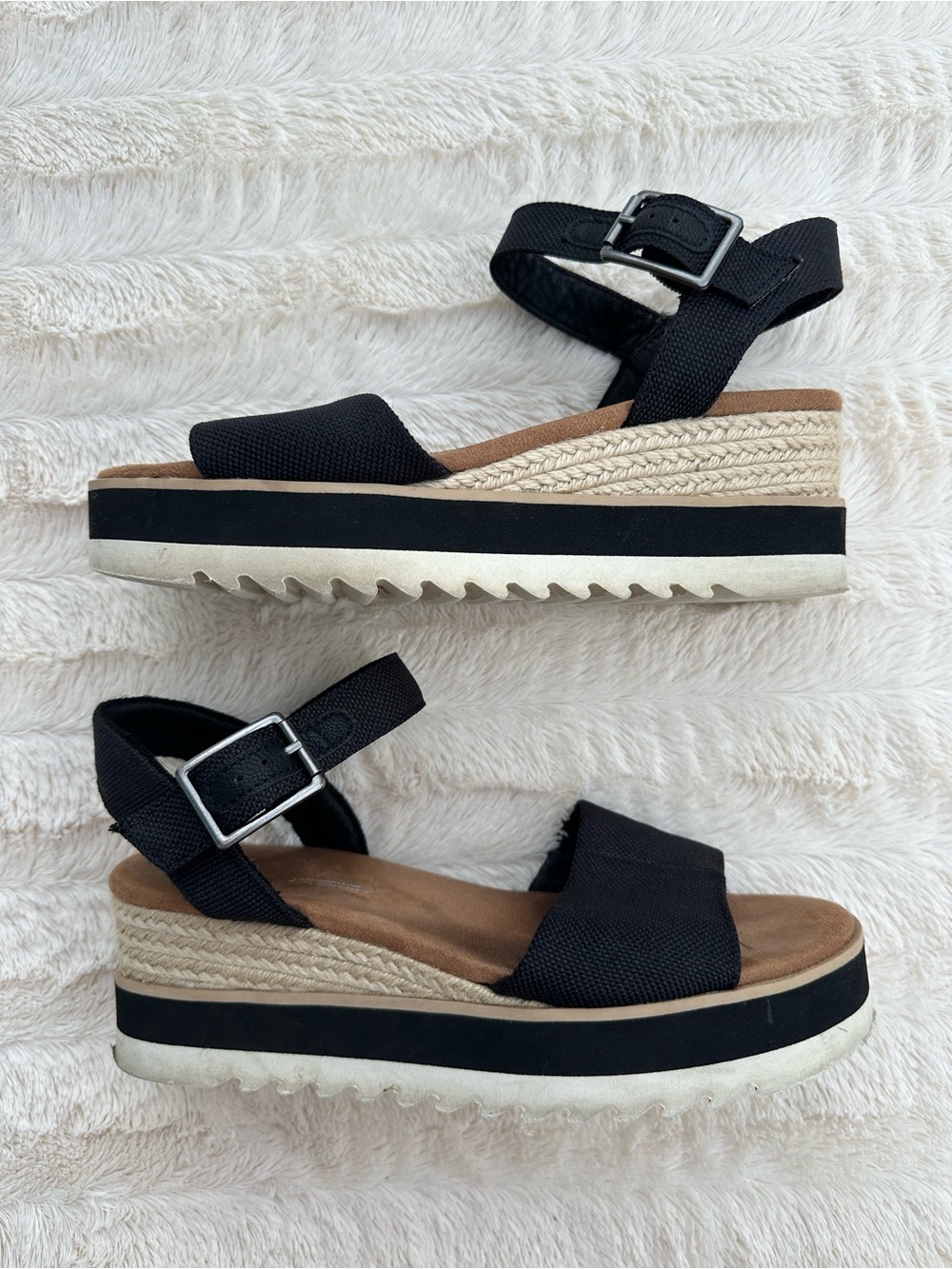 Toms Diana Wedge Sandal Size 7 European Summer - Picture 1 of 5